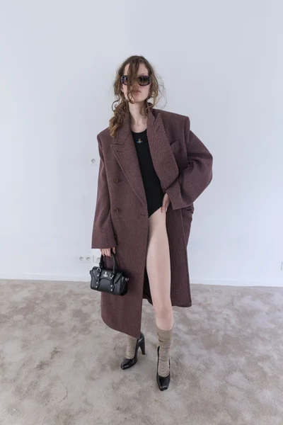 Look 3